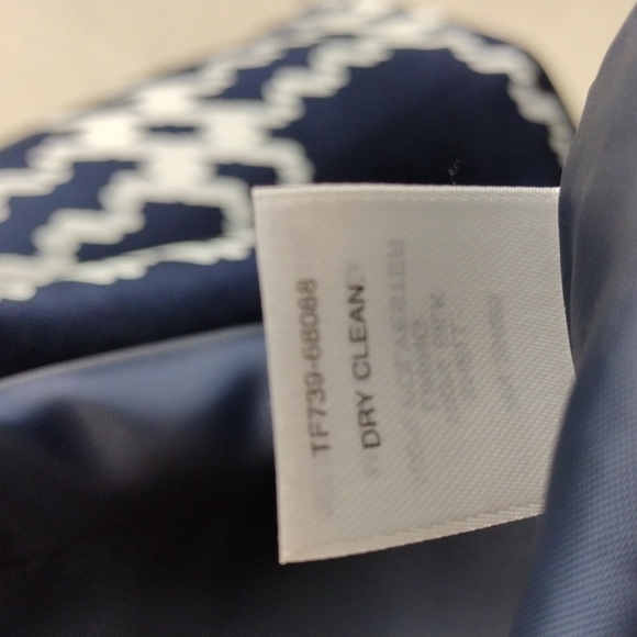 Pendleton Navy Blue 100% Silk Collarless  Elbow Length Sleeve Open Front Blazer - Picture 7 of 13